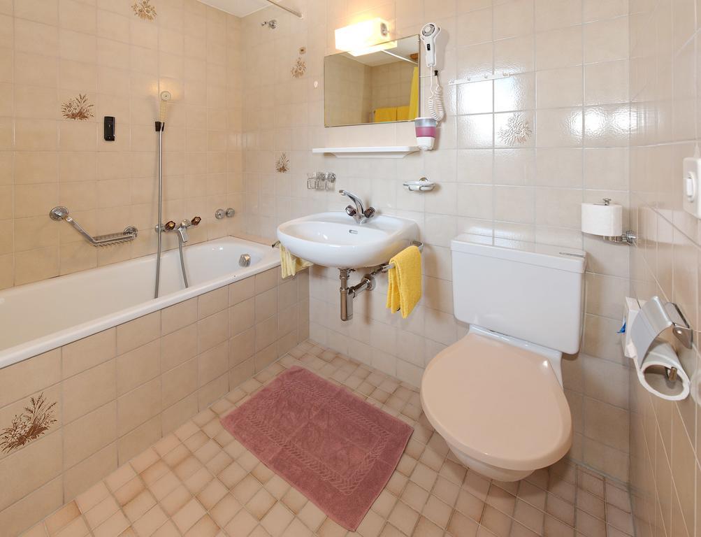 Hotel Zum See Grächen Pokój zdjęcie